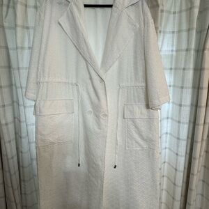 Elegant White Women's Coat